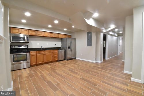 b-620 Princeton Pl Nw, WASHINGTON, DC, 20010-1605 | Card Image
