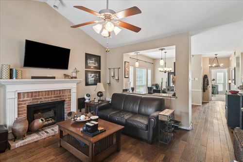 5208-12660 Hillcrest Rd, Dallas, TX, 75230-2028 | Card Image