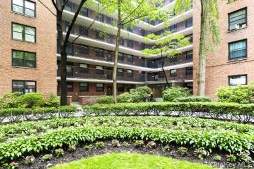 2a-35-51 85 Street, New York, NY, 11372 | Card Image