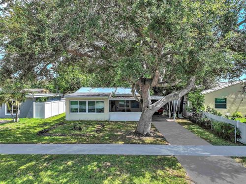 2407 Harding St, Hollywood, FL, 33020-2348 | Card Image