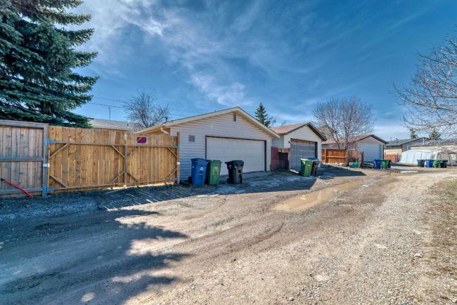 123 Falwood Way Ne, Home with 4 bedrooms, 2 bathrooms and 2 parking in Calgary AB | Image 45
