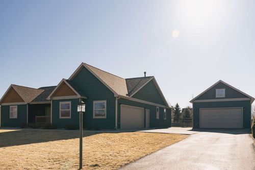 38 Harvester Ln, Belgrade, MT, 59714-9294 | Card Image