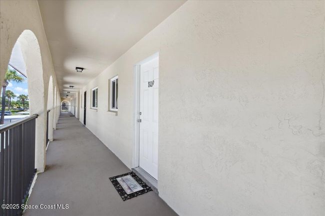 809 - 201 Saint Lucie Ln, Condo with 2 bedrooms, 2 bathrooms and null parking in Cocoa Beach FL | Image 6