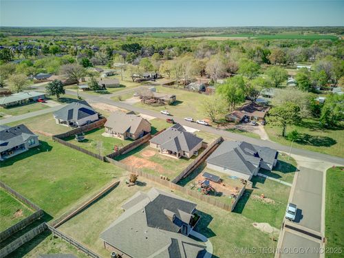 308 W Kerby Ave, Purcell, OK, 73080 | Card Image