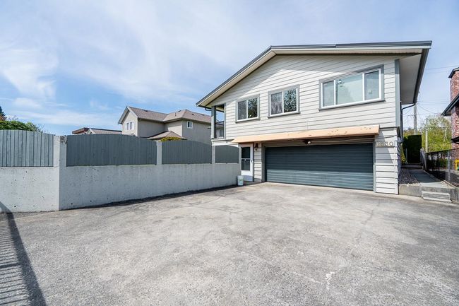 6830 Curtis Street, House other with 5 bedrooms, 4 bathrooms and 4 parking in Burnaby BC | Image 37