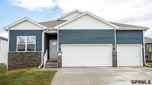 9619 N 173rd Ave, Bennington, NE, 68007-5854 | Card Image