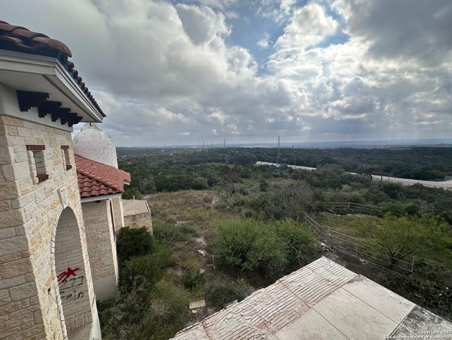 0 County Road 2720 &Amp; Cr 2721, House other with 6 bedrooms, 7 bathrooms and null parking in Mico TX | Image 11