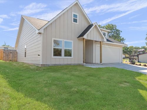 1101 Apache Ridge Rd, Granbury, TX, 76048-5949 | Card Image