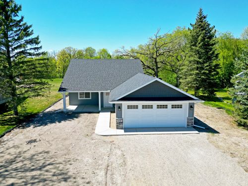 810 Morrison Ave S, Annandale, MN, 55302-4573 | Card Image