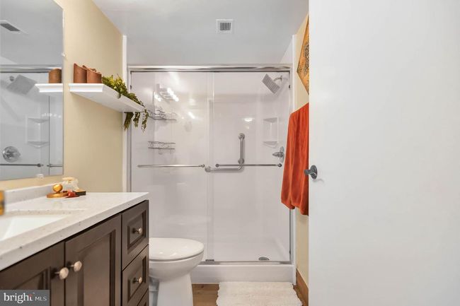APT-101 - 2817 Jermantown Rd, Condo with 2 bedrooms, 2 bathrooms and null parking in OAKTON VA | Image 22