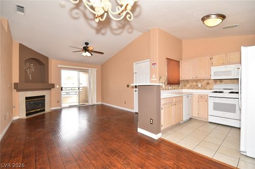 2135-5415 W Harmon Ave, Las Vegas, NV, 89103-5098 | Card Image