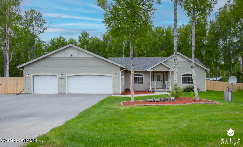 Flintstone Cir, Wasilla, AK 99654