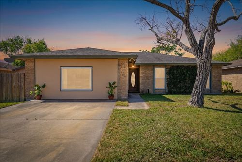 429 Sulu Dr, Corpus Christi, TX, 78418-3823 | Card Image
