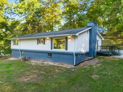 930 Upper Midway Drive, House other with 3 bedrooms, 2 bathrooms and null parking in Dunbar WV | Image 2