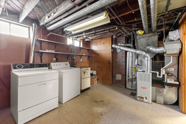 29 Washington St, House other with 3 bedrooms, 1 bathrooms and null parking in Trenton MI | Image 28
