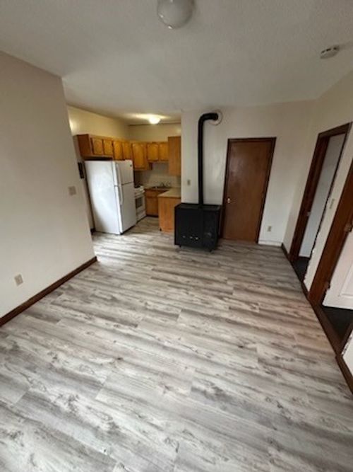 apt-3s-85 Beetle St, New Bedford, MA, 02746-1955 | Card Image