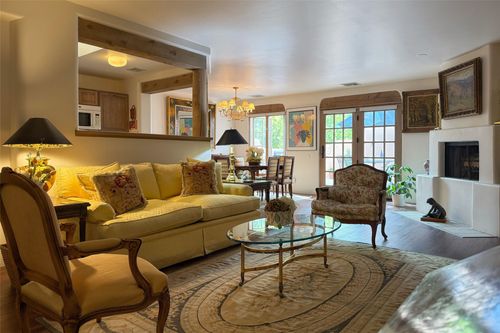 unit-318-3101 Old Pecos Trl, Santa Fe, NM, 87505-9090 | Card Image