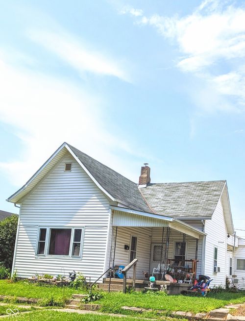 122 W 9th St, Rushville, IN, 46173-1220 | Card Image