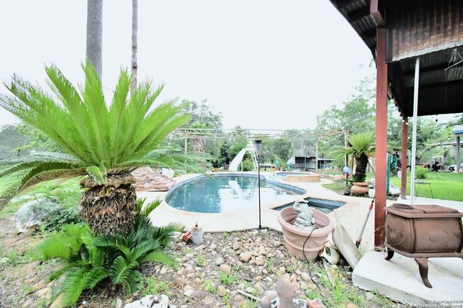 8389 E Loop 1604 S, House other with 5 bedrooms, 5 bathrooms and null parking in Adkins TX | Image 56