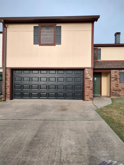 3164 Andes Dr, Port Neches, TX, 77651-5905 | Card Image