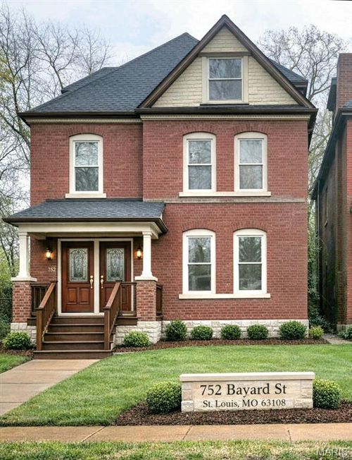 752 Bayard Ave, Saint Louis, MO, 63108-1758 | Card Image
