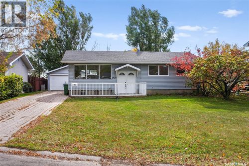 263 Logan Cres, Regina, SK, S4S5S8 | Card Image