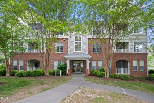 324 Providence Glen Dr, Chapel Hill, NC, 27514-6993 | Card Image