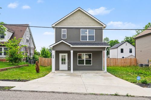 a-109A Adkins St, Clarksville, TN, 37042-6402 | Card Image