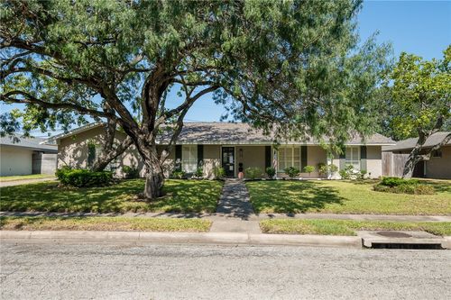 53 Camden Pl, Corpus Christi, TX, 78412-2652 | Card Image