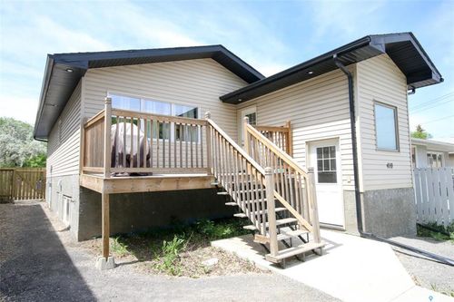 410 Edward St, Regina, SK, S4R4W4 | Card Image
