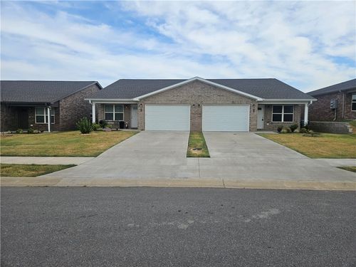 604 Nw 69th Ave, Bentonville, AR, 72713-2183 | Card Image