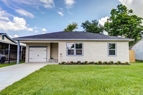 10413 Muscatine St, Jacinto City, TX, 77029-2123 | Card Image