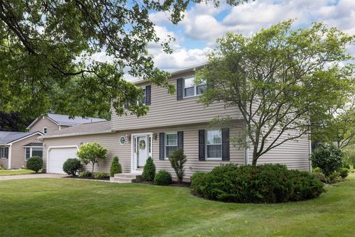 1626 Pershing Ave, Erie, PA, 16509-2619 | Card Image