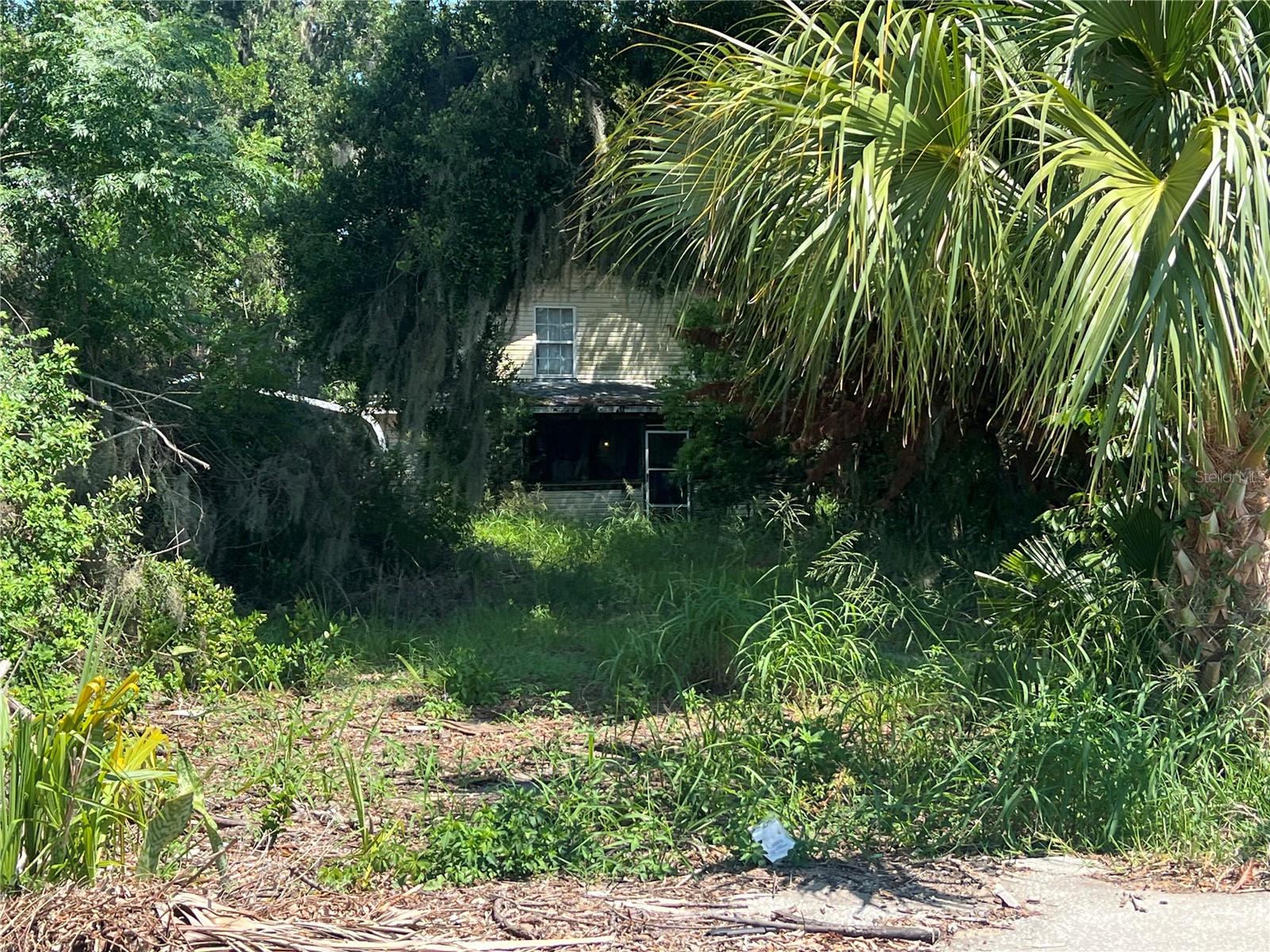 Residential in EUSTIS 2