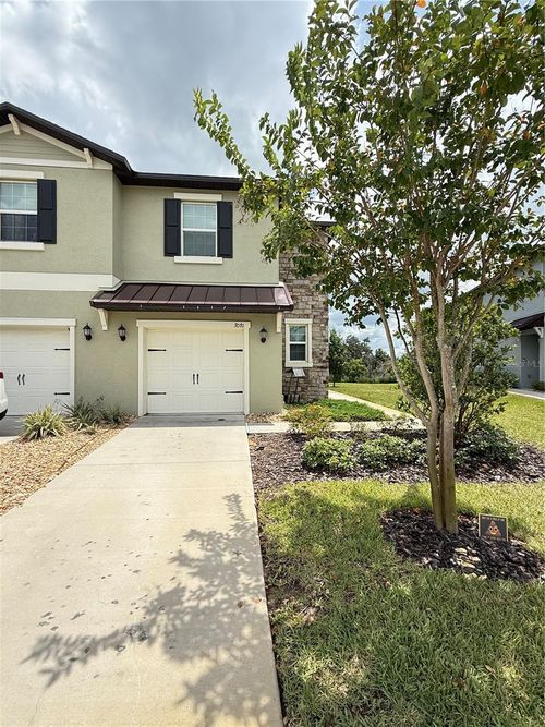 7070 Ripple Pond Loop, Zephyrhills, FL, 33541-4830 | Card Image