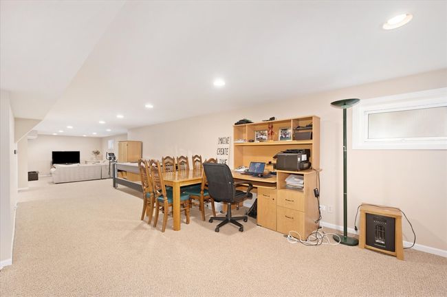 221 N Illinois St, House other with 4 bedrooms, 4 bathrooms and 2 parking in Elmhurst IL | Image 28