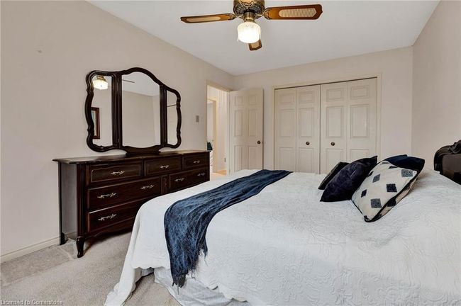 204 Nomad Crt, House other with 4 bedrooms, 2 bathrooms and 4 parking in Kitchener ON | Image 12
