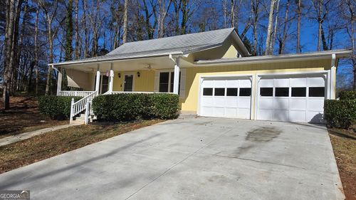 4573 Se North Woodlake Lane, Conyers, GA, 30013 | Card Image