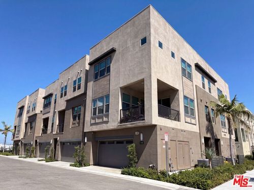 1718 Hollyleaf Ter, Montebello, CA, 90640 | Card Image