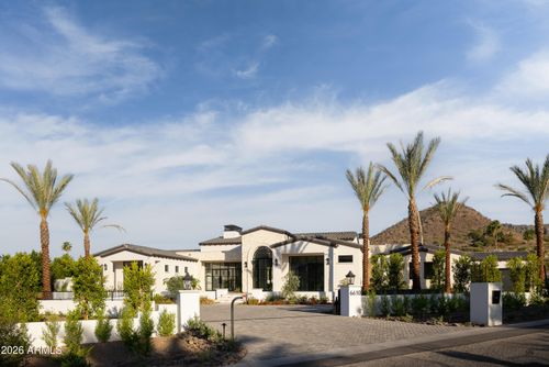 6610 N Mountain View Dr, Paradise Valley, AZ, 85253-4066 | Card Image