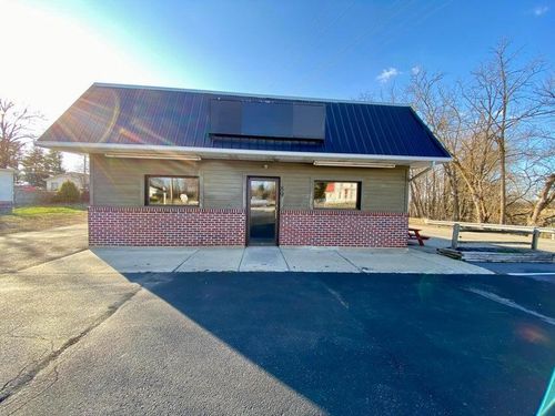 89 N Main St, Kingston, OH, 45644-9737 | Card Image