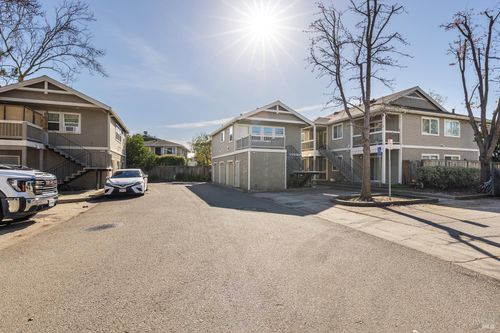 2131 Naomi Pl, Santa Rosa, CA, 95403-4900 | Card Image