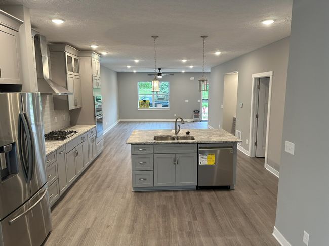 863 E Harrison St, Condo with 3 bedrooms, 3 bathrooms and null parking in Martinsville IN | Image 12