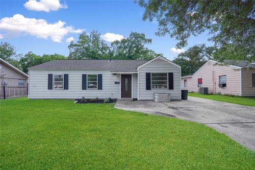 1722 Caspersen Dr, Jacinto City, TX, 77029-2937 | Card Image