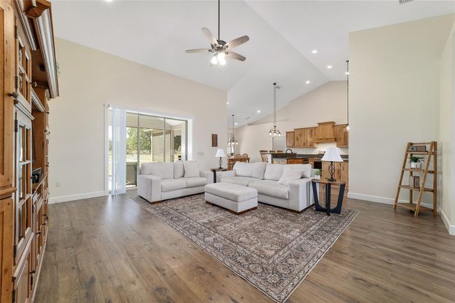 3412 Ne 106 Th St, House other with 4 bedrooms, 3 bathrooms and null parking in Anthony FL | Image 16