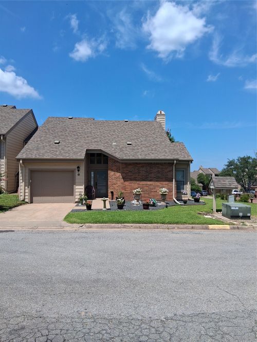 112 Summer Place Cir, Pottsboro, TX, 75076-3491 | Card Image
