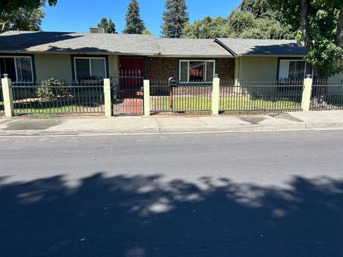 4005 Honey Creek Road, Modesto, CA, 95356 | Card Image