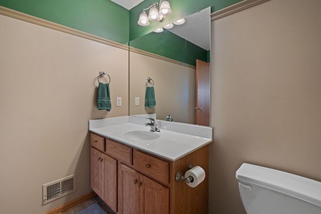 39-web-or-mls-20111-cedar-lake-trail.jpg | Image 39