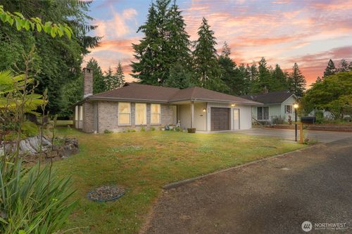 624 W Cedar Ave, Montesano, WA, 98563-2810 | Card Image