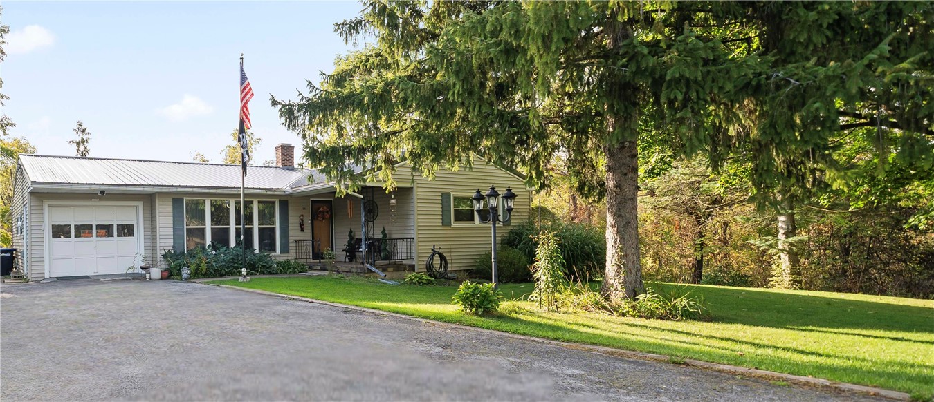 Highland Ter, Canandaigua, NY 14424